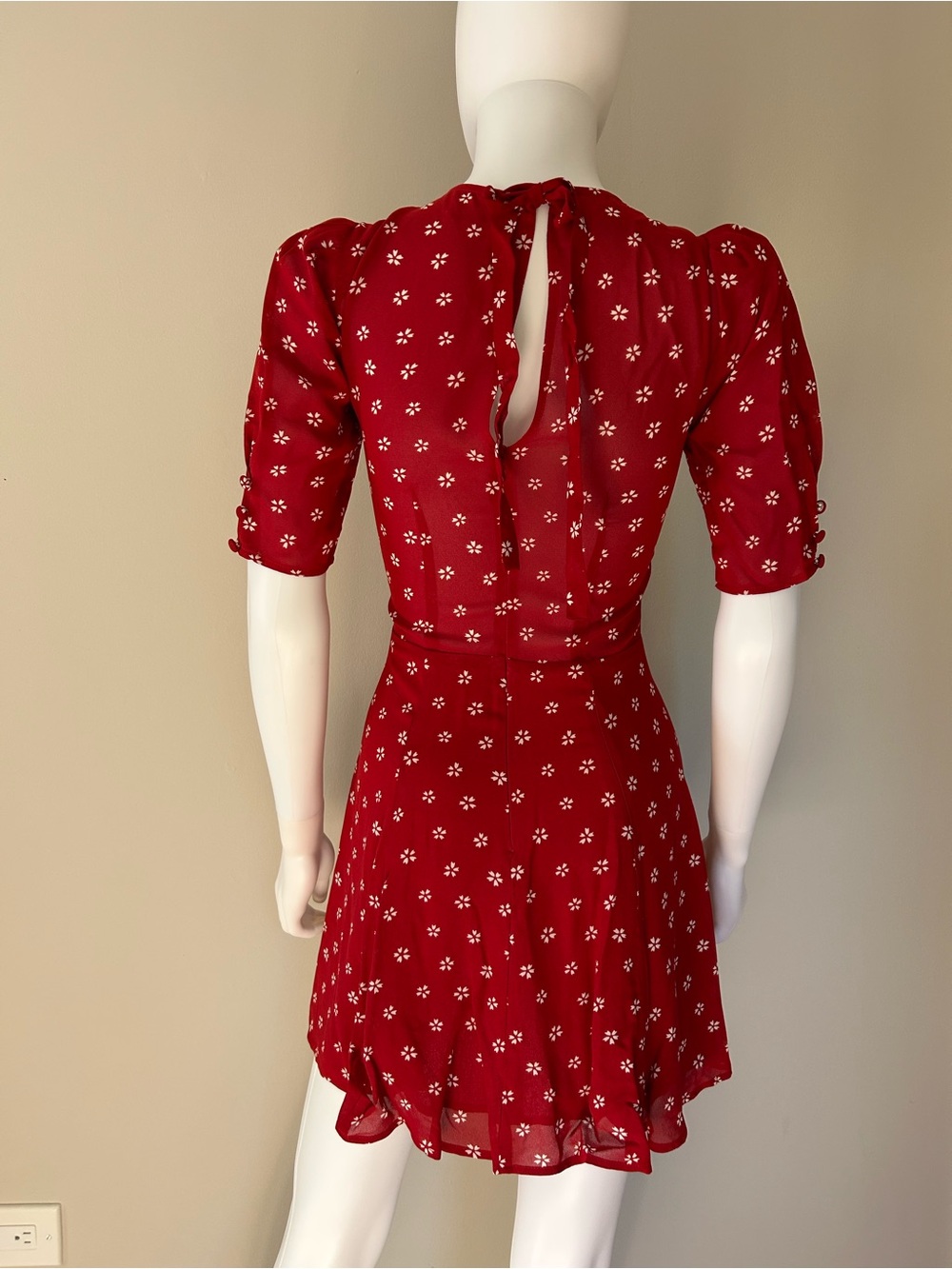 Reformation Red Floral Mini Dress Size 0 Puff Sleeve Open Back Tie Dress - Picture 6 of 10